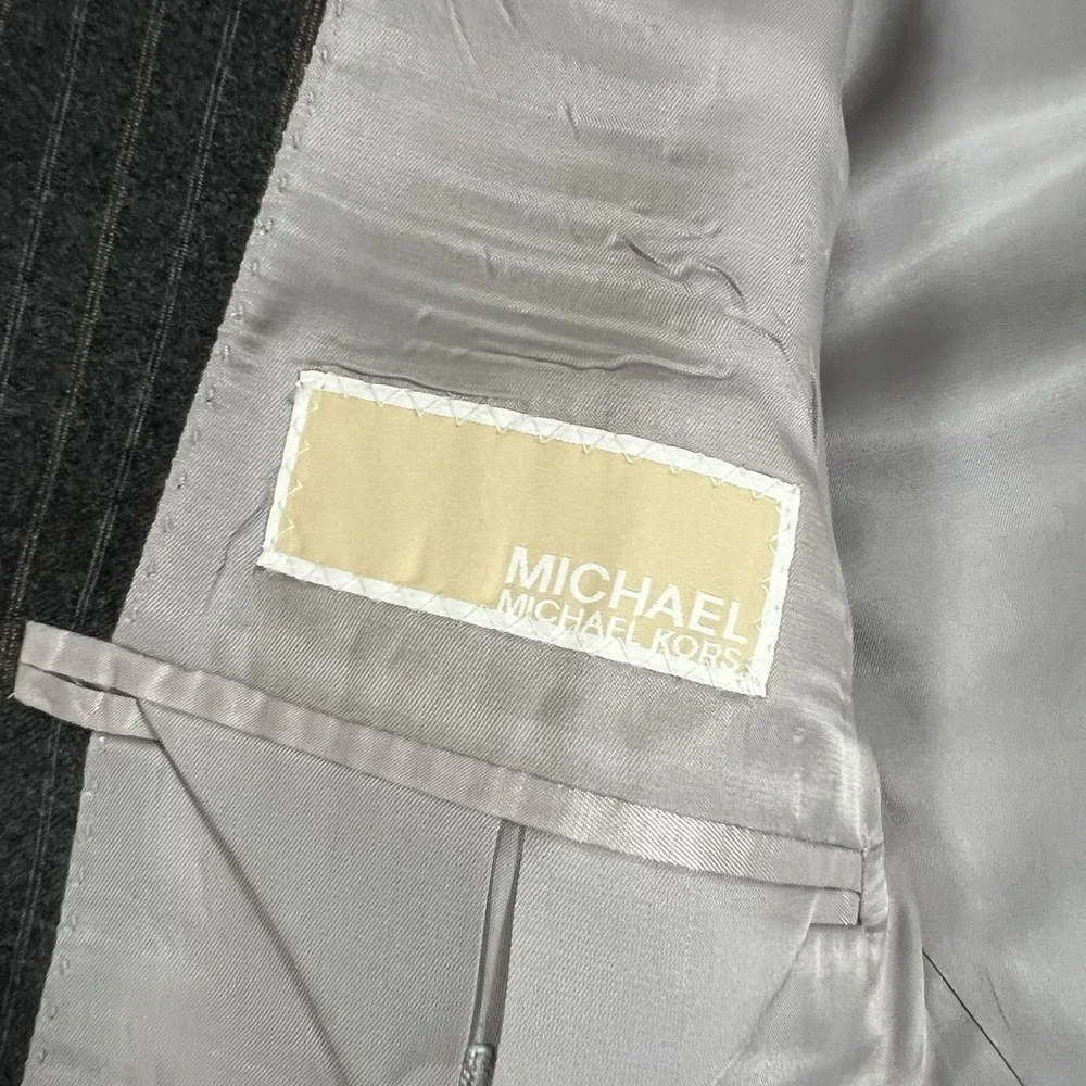 Michael Kors Mens Grey Wool Plaid Two Button Blazer Size 42R Sport Coat